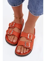 Dámské pantofle oranžové s přezkami model 21908441 - Boto