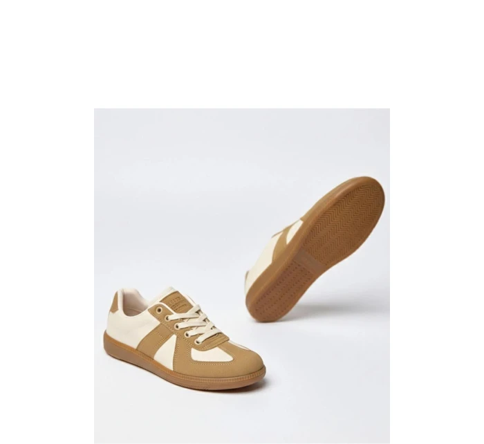 Sportovní obuv  model 224167 Solea