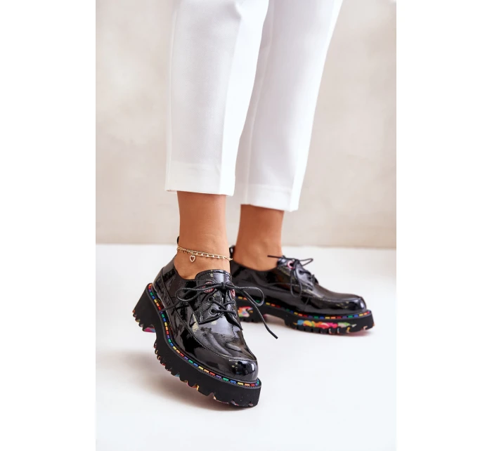 Lakované Dámské Polobotky Na Černé Artiker model 21672041 - Boto