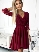 210-15 NICOLLE šaty s delšími zády a výstřihem - barva bordó