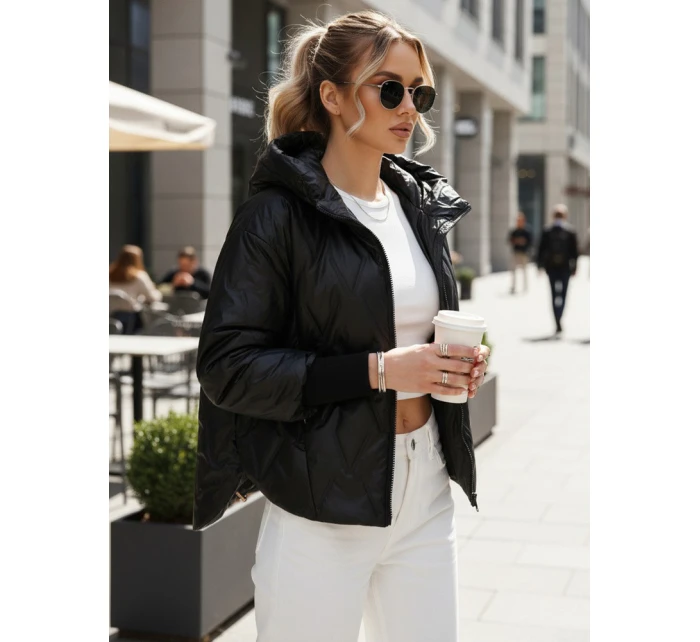 Dámská přechodná prošívaná bunda s kapucí černá FashionStreet TY5559