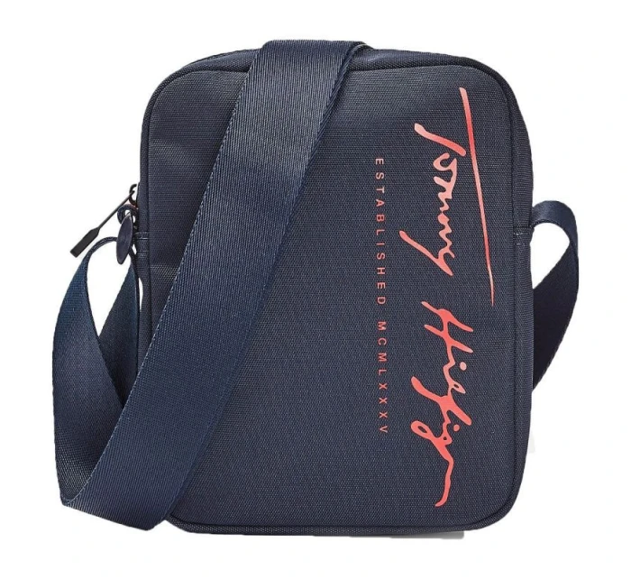 kabelka Tommy Hilfiger - model 21927536 kabelka Tommy Hilfiger - model 21927536