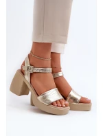 Zazoo 40386 Dámské Kožené Sandály Na Klínu Zlaté