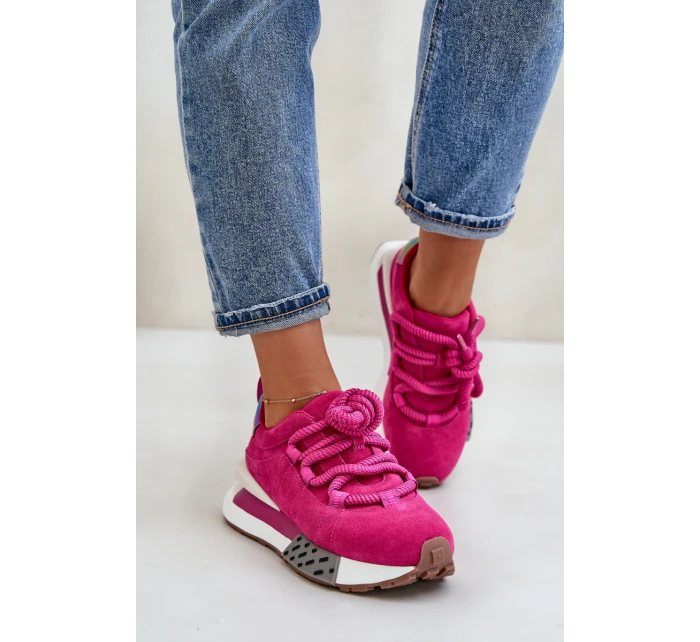 Dámské Zamszové Tenisky Na Platformě S Šněrováním Fuchsie Artiker model 21671689 - Boto Dámské Zamszové Tenisky Na Platformě S Šněrováním Fuchsie Artiker model 21671689 - Boto