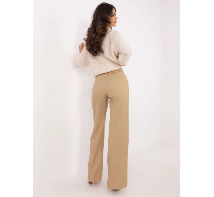 Spodnie LK SP model 20710250 camelowy - FPrice Spodnie LK SP model 20710250 camelowy - FPrice