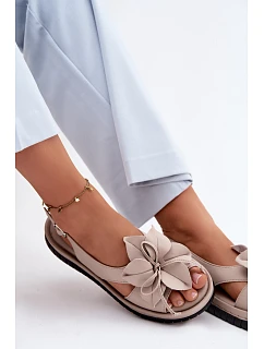 Sandy na platformě model 227418 Step in style