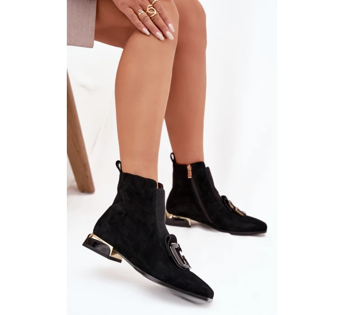 Kožené semišové dámské kotníky na nízkém podpatku s ozdobou D&A MR52-217 Černé