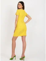 Sukienka LK SK model 21110915 ciemny żółty - FPrice Sukienka LK SK model 21110915 ciemny żółty - FPrice