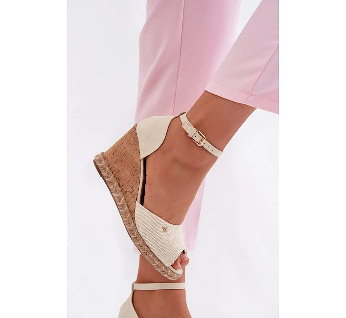 Dámské sandály na platformě s pleteným Wrangler 20261086.06V světle béžové