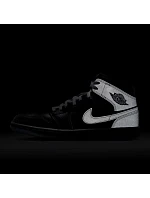 Pánská sportovní obuv 1 Mid SE model 22053058 - AIR Jordan