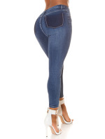 Super-roztažitelné úzké džíny s vysokým pasem