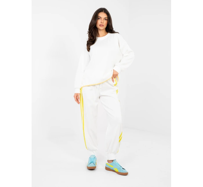 Sada IT KMPL 22216.72 ecru Sada IT KMPL 22216.72 ecru