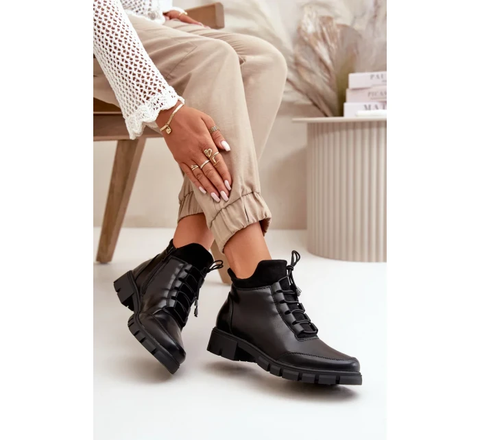 Nízké dámské kotníkové boty zateplené z eko kůže černé Erisabelle Nízké dámské kotníkové boty zateplené z eko kůže černé Erisabelle