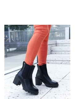 Boty na podpatku model 204766 Solea