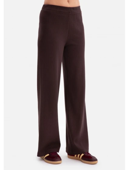 Kalhoty z úpletu tmavá čokoláda model 21379856 - BeWear Kalhoty z úpletu tmavá čokoláda model 21379856 - BeWear