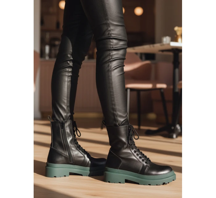 Dámské vázané boty černé Dstreet model 21994896 - FashionStreet