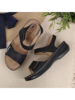 Sandály na podpatku W model 22112771 černé eVento - Inny