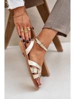 Dámské kožené sandály na plochém podpatku Zazoo model 21682203 zlaté - Boto