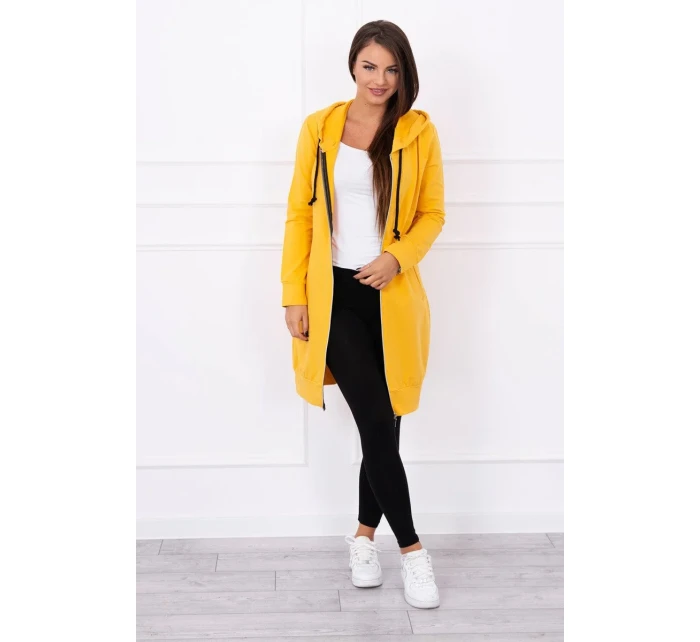 Mikina s kapucí v hořčicové barvě