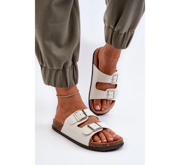 Dámské sandály s přezkami bílé Oliena Dámské sandály s přezkami bílé Oliena