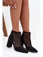 kotníkové boty na podpatku D A  černé model 21713820 - D&A