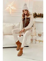 Kožené dámské boty na masivní podrážce Camel Zazoo Kožené dámské boty na masivní podrážce Camel Zazoo