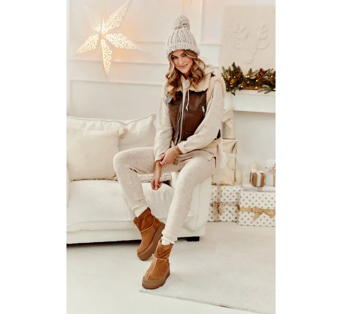 Kožené dámské boty na masivní podrážce Camel Zazoo Kožené dámské boty na masivní podrážce Camel Zazoo