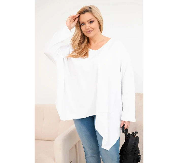 Dámská bavlněná blůza Plus Size s asymetrickým spodním lemem a V výstřihem bílá Dámská bavlněná blůza Plus Size s asymetrickým spodním lemem a V výstřihem bílá