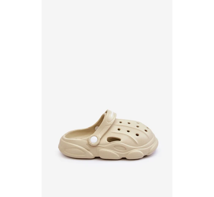 Dětské pěnové pantofle Crocs Béžove model 21624118 - Boto
