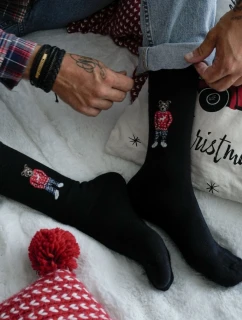 Pánské ponožky s medvídkem ve svetru – černé