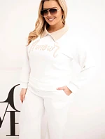 Dámský komplet masełko Plus Size se širokými nohavicemi a límečkem bílý
