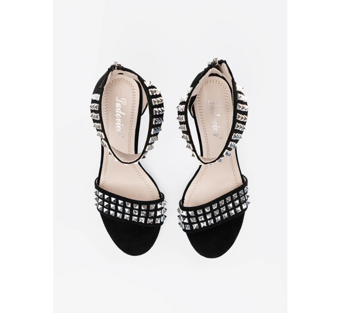 Trendy černé dámské sandály na jehlovém podpatku Trendy černé dámské sandály na jehlovém podpatku