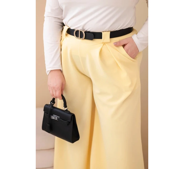 Dámské kalhoty Plus Size viskózové s širokou nohavicí a páskem žluté