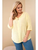 Dámská bavlněná halenka Plus Size s výstřihem na knoflíky žlutá Dámská bavlněná halenka Plus Size s výstřihem na knoflíky žlutá