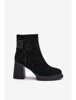 Semišové Kozačky Na Podpatku Zateplené D&A CR42-106 Černé