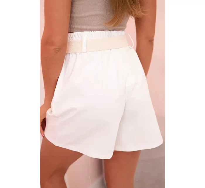 Dámské šortky s vysokým pasem a páskem ecru