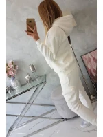 Izolovaná sada s ozdobnou kapsou ecru Izolovaná sada s ozdobnou kapsou ecru