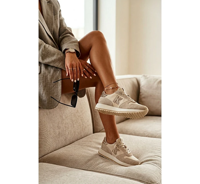 Kožené Semišové Dámské Tenisky Na Platformě  Béžové model 22073057 - VINCEZA