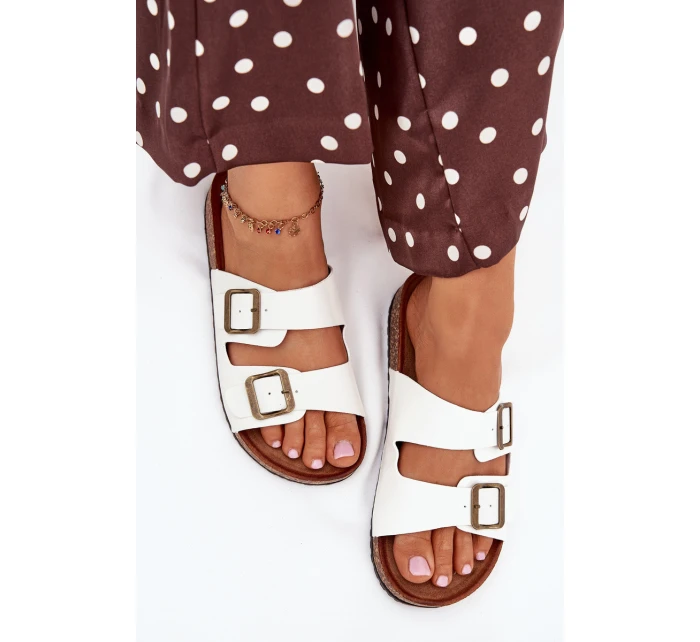 Dámské Pantofle Na Korkové Platformě S Přezkami Bílé Vesina Dámské Pantofle Na Korkové Platformě S Přezkami Bílé Vesina