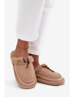 Dámské chlupaté papuče s kožíškem a výšivkou – béžové Perivelle Dámské chlupaté papuče s kožíškem a výšivkou – béžové Perivelle