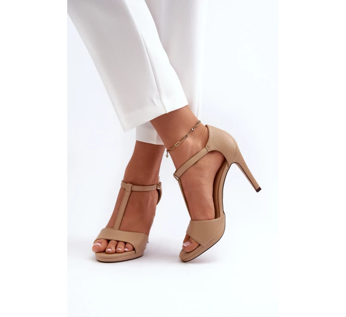 Dámské sandály na podpatku z ekokože béžové obdaria Dámské sandály na podpatku z ekokože béžové obdaria
