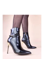 Boty na podpatku model 221028 Solea Boty na podpatku model 221028 Solea