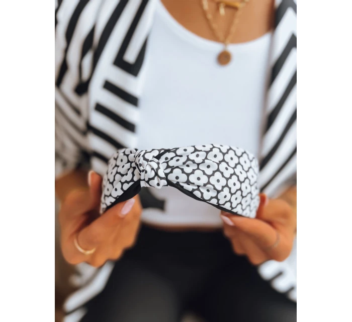 Dámská páska na ruku bílá Dstreet model 21969235 - FashionStreet Dámská páska na ruku bílá Dstreet model 21969235 - FashionStreet