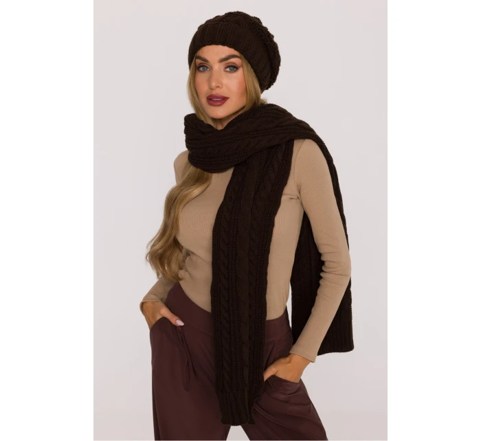 Šála  model 219542 Moe