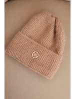 Dámská zimní čepice model 21441752 s ozdobným knoflíkem světle camelová - K-Fashion Dámská zimní čepice model 21441752 s ozdobným knoflíkem světle camelová - K-Fashion