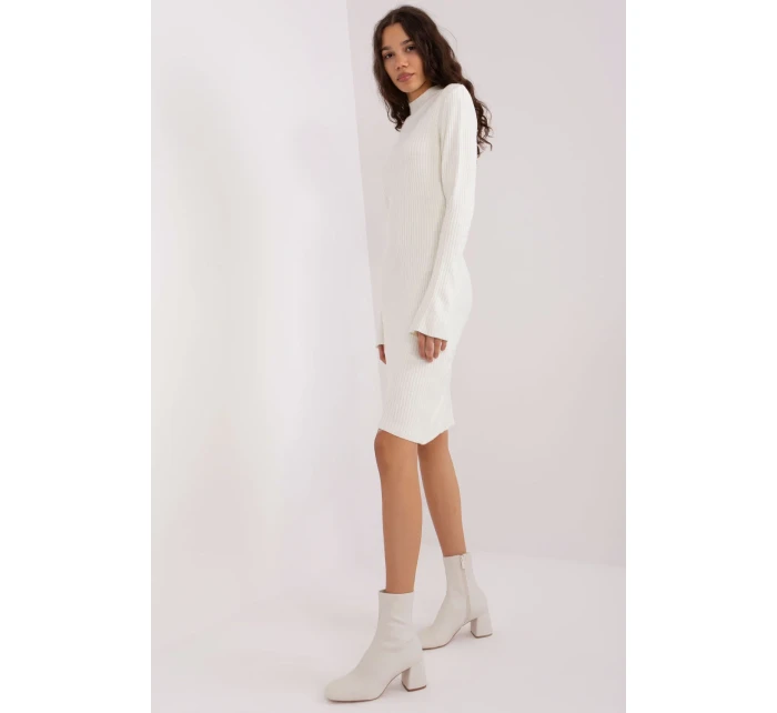 Denní šaty model 189315 Badu