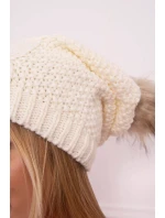 Fleecová čepice Sandra model 18750739 ecru - K-Fashion Fleecová čepice Sandra model 18750739 ecru - K-Fashion