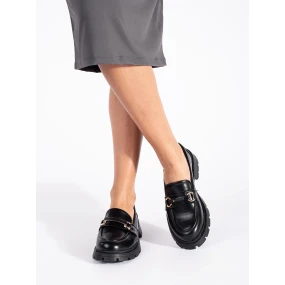Jedinečné  mokasíny černé dámské na plochém podpatku