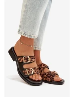 Dámské pantofle se zlatými sponami model 21919174 - Boto