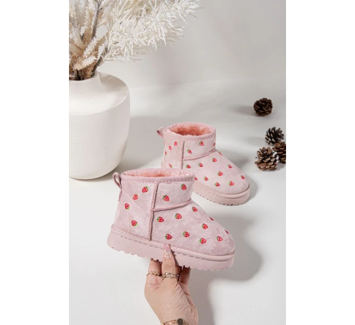 Dětské sněhule s jahůdkami Gracina – růžové Dětské sněhule s jahůdkami Gracina – růžové